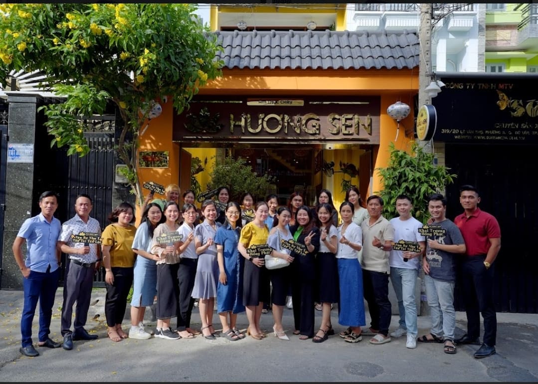 Nhà Hàng Chay Hương Sen 